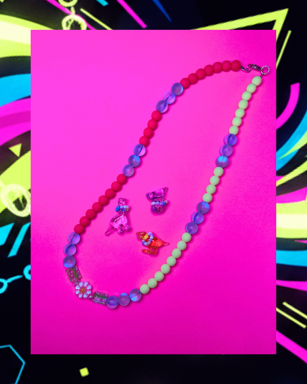 Daisy Mae - Handcrafted Beaded Necklace
